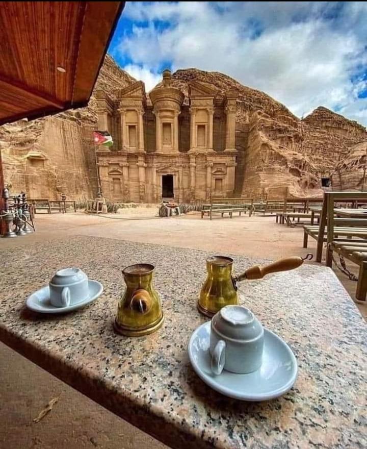 Bedouin Nature Travels วาดี มูซา ภายนอก รูปภาพ