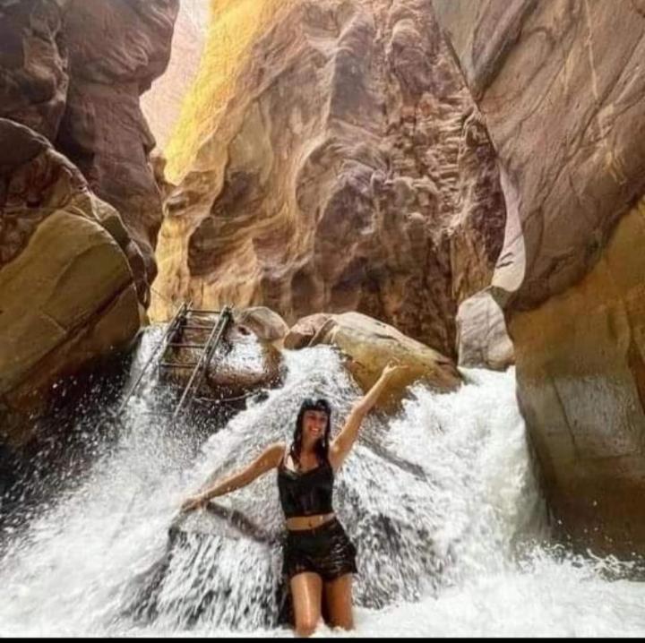 Bedouin Nature Travels วาดี มูซา ภายนอก รูปภาพ
