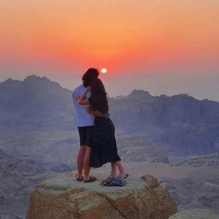 Bedouin Nature Travels วาดี มูซา ภายนอก รูปภาพ