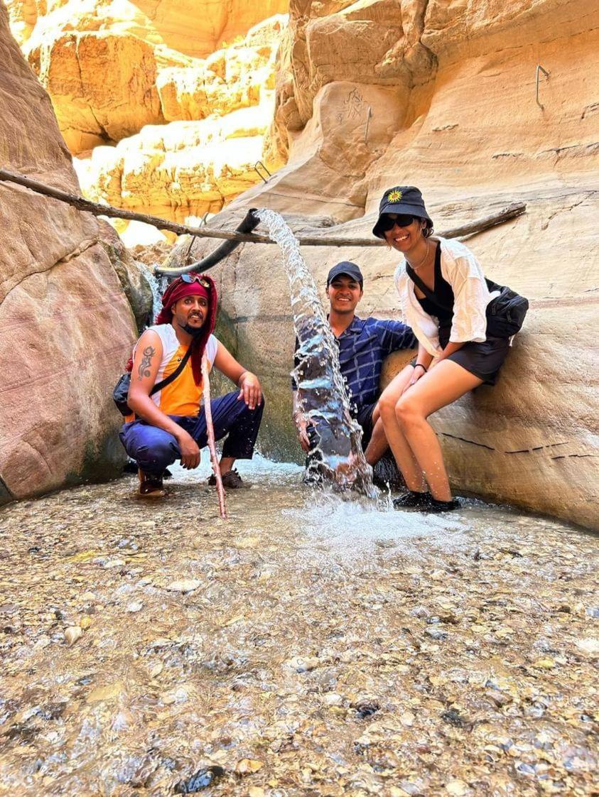 Bedouin Nature Travels วาดี มูซา ภายนอก รูปภาพ