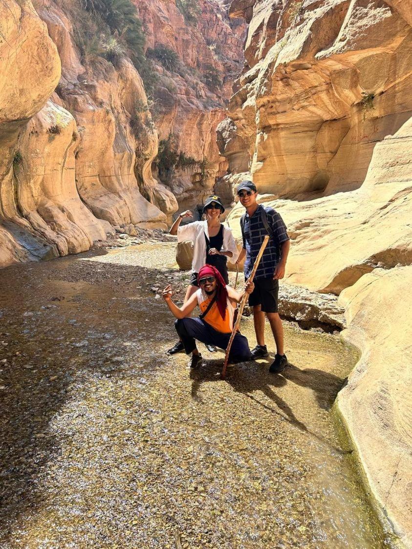 Bedouin Nature Travels วาดี มูซา ภายนอก รูปภาพ